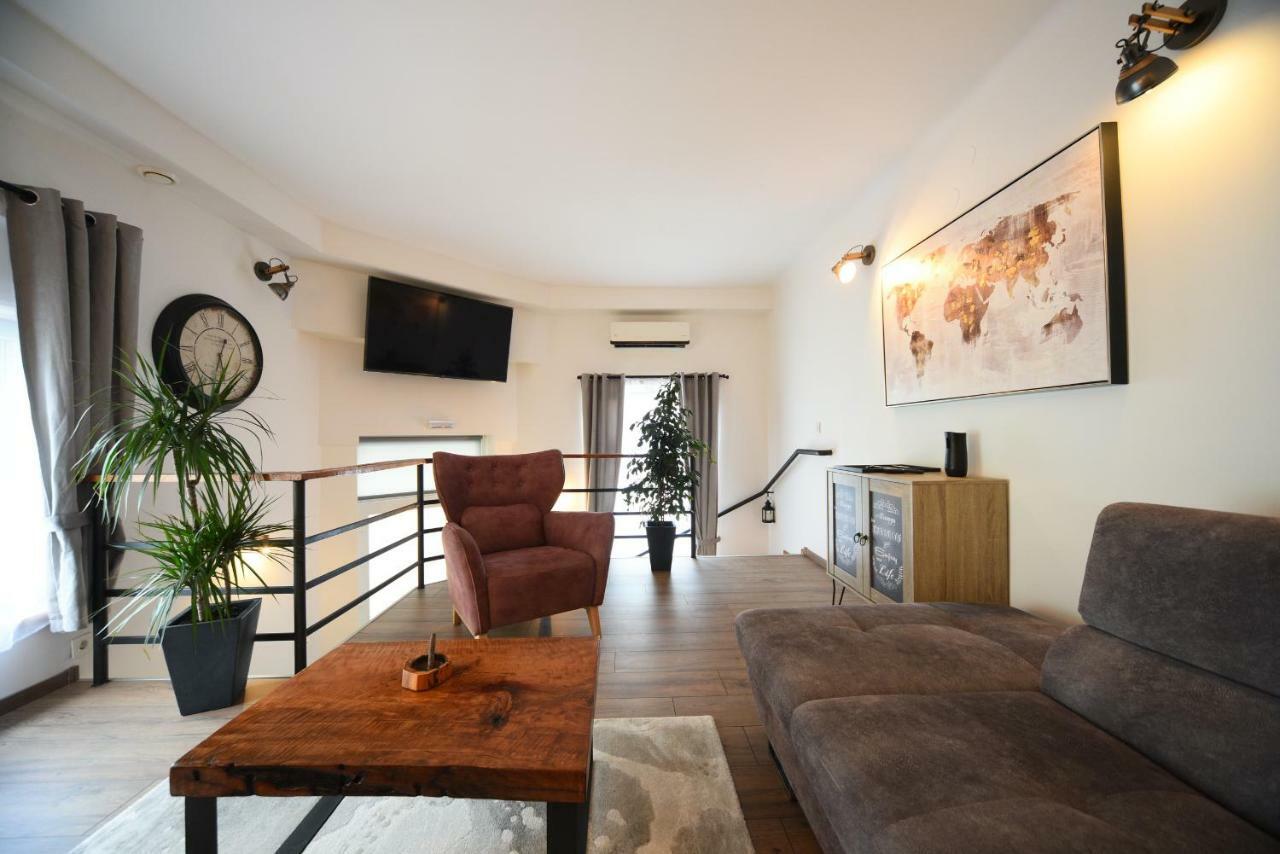 Galeria Apartments & Rooms ซาเกร็บ ภายนอก รูปภาพ