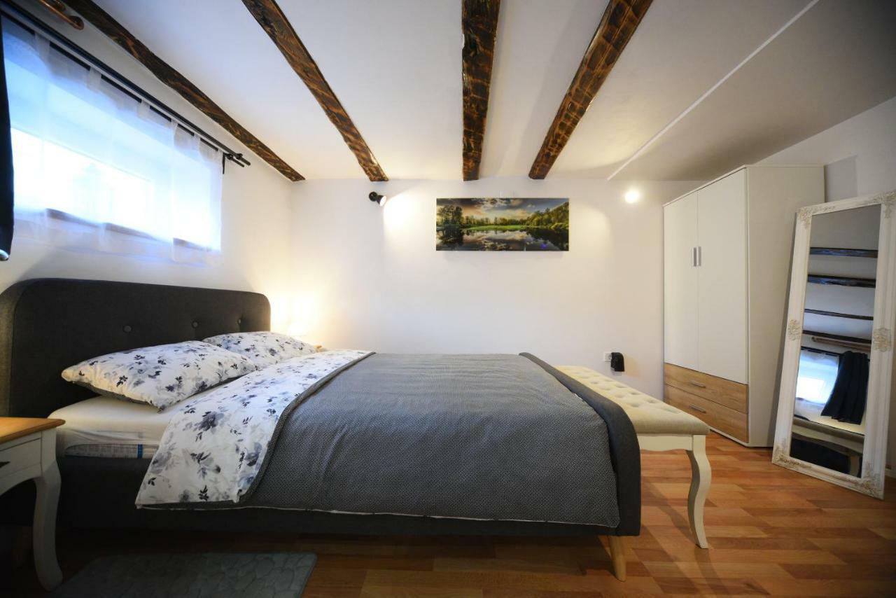 Galeria Apartments & Rooms ซาเกร็บ ภายนอก รูปภาพ